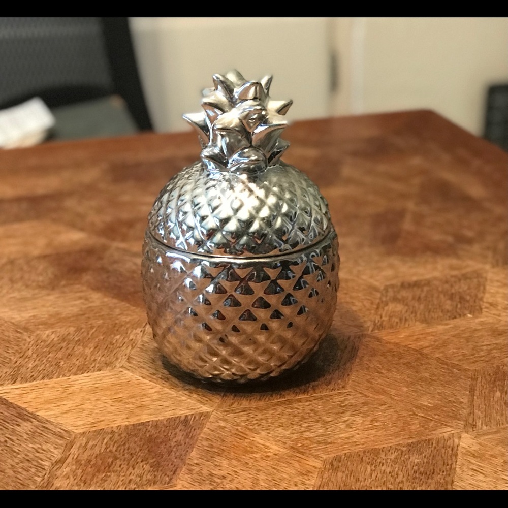 Silver tone pineapple dish